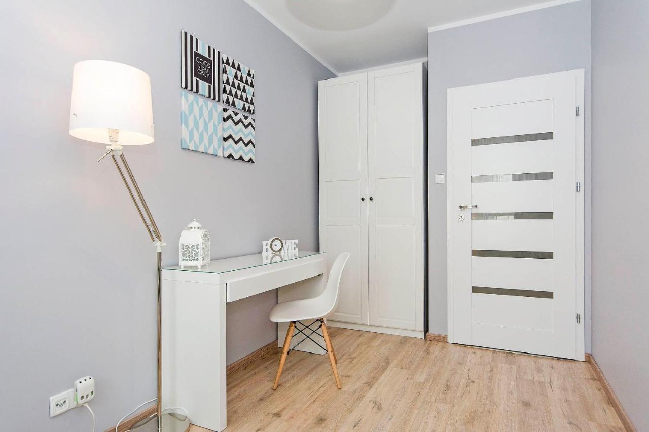Stylish Apartment Oldtown Riverview Balcony Gdańsk Exteriör bild